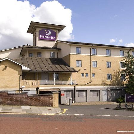 Premier Inn Newcastle City Centre Millennium Bridge Exterior foto