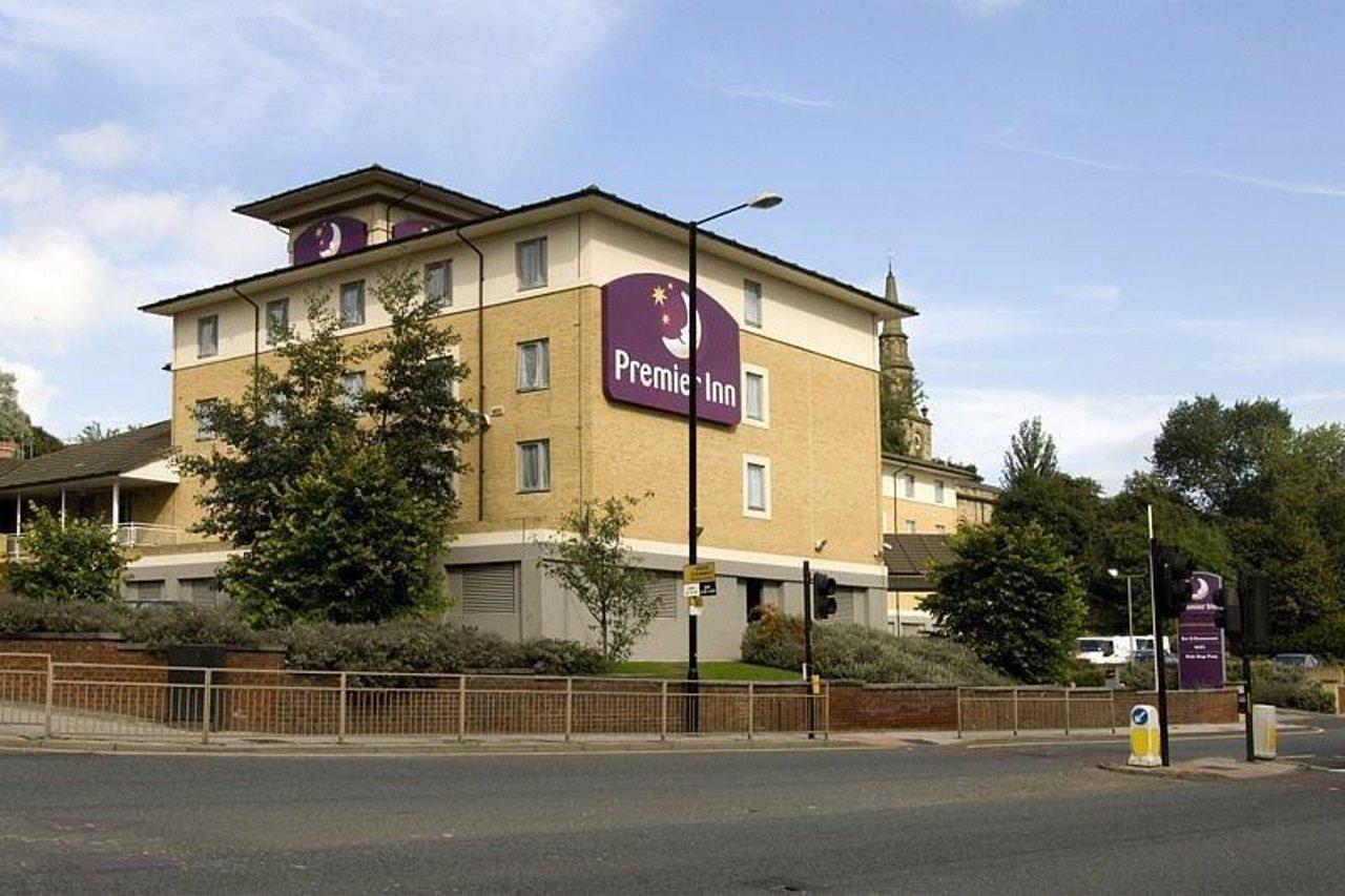Premier Inn Newcastle City Centre Millennium Bridge Exterior foto